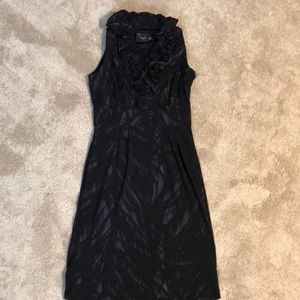 Sleeveless ruffle neck work dress